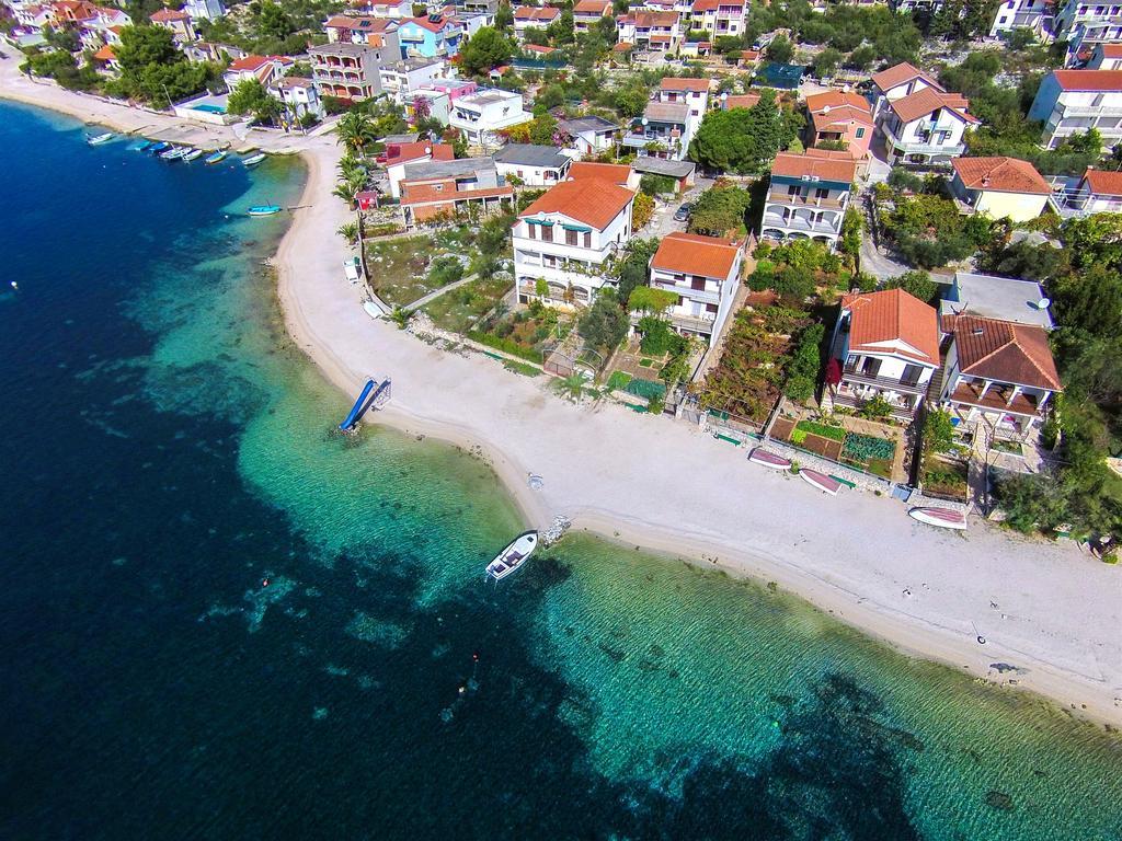 Apartments Kovacevic Рогозница Екстериор снимка