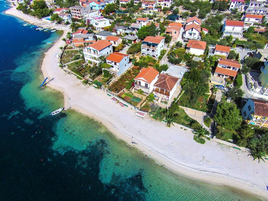 Apartments Kovacevic Рогозница Екстериор снимка